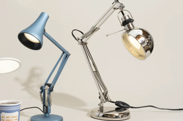 desk lamp
